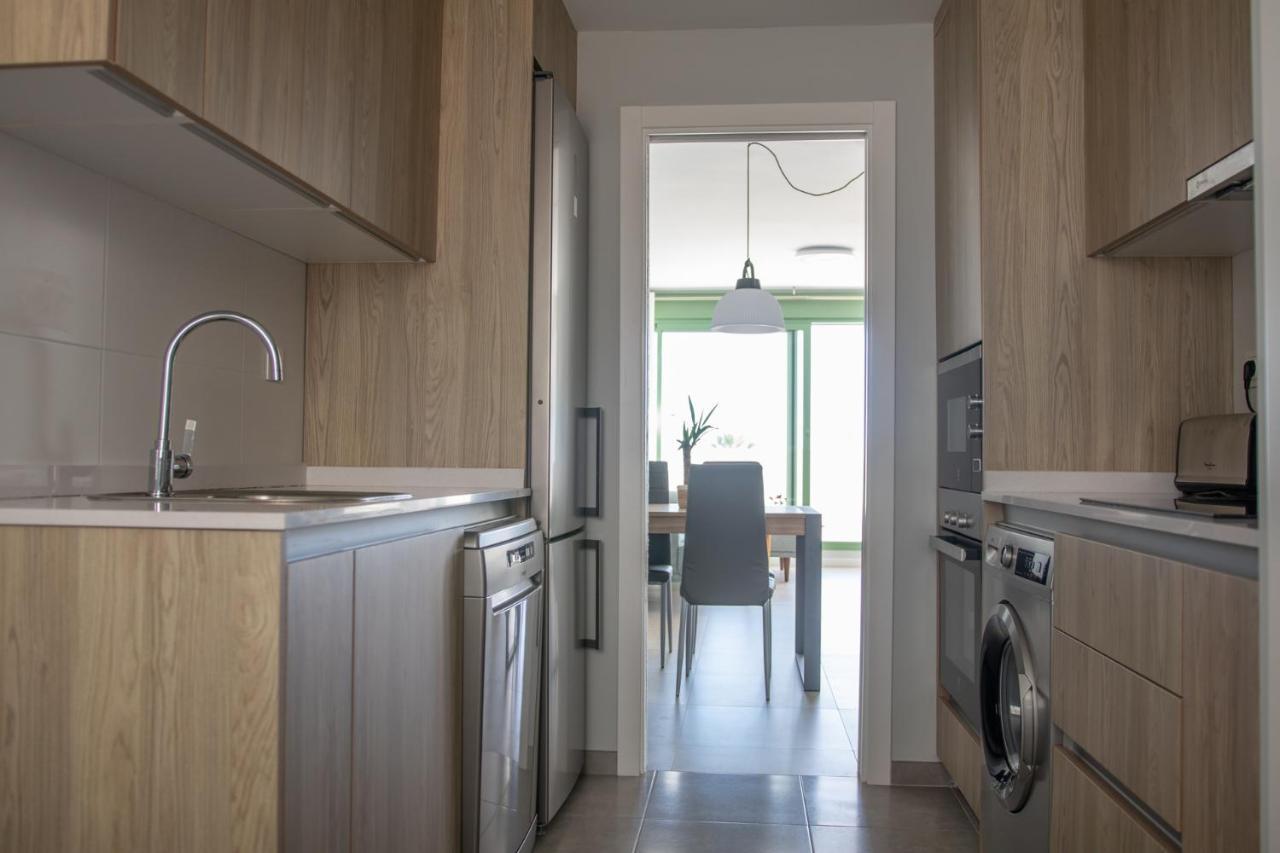 Precioso Apartamento Frente A La Playa Con Piscina 모야카 외부 사진