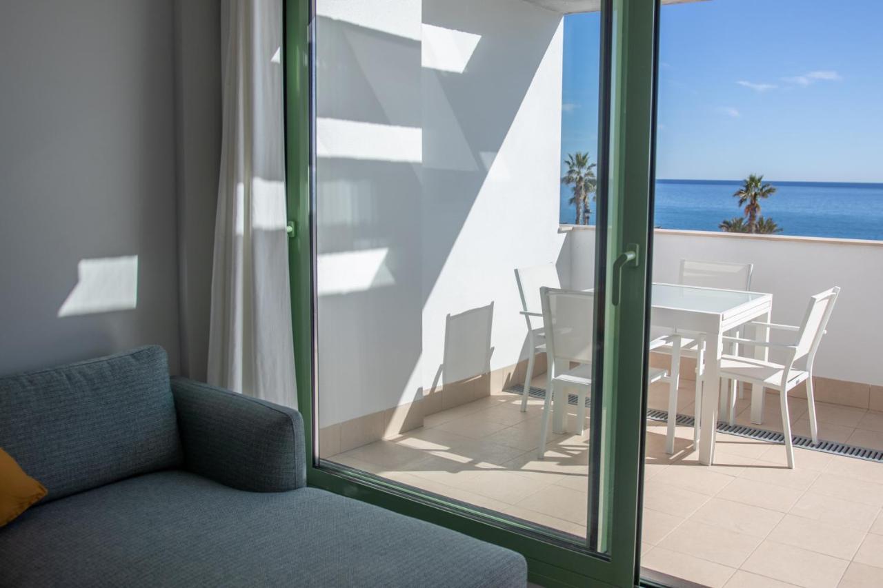 Precioso Apartamento Frente A La Playa Con Piscina 모야카 외부 사진