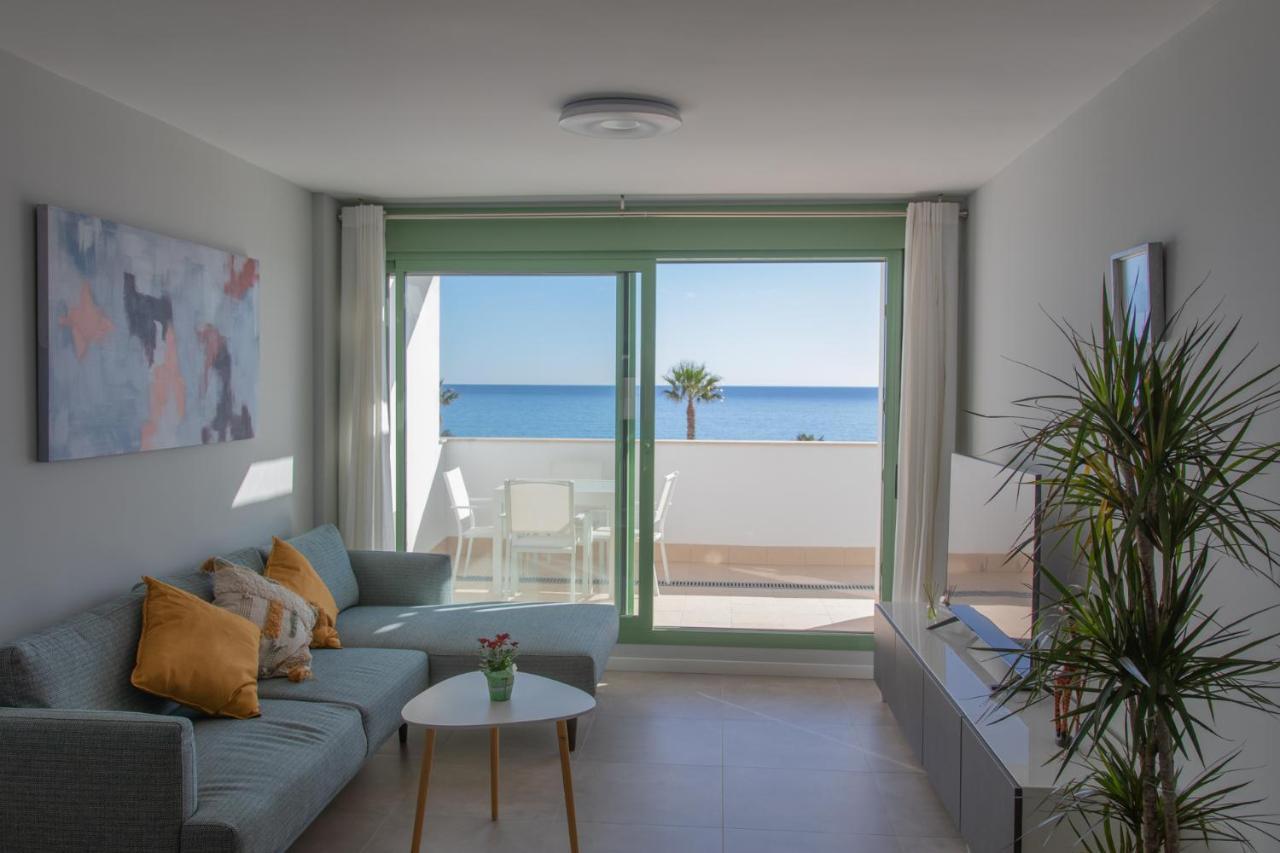 Precioso Apartamento Frente A La Playa Con Piscina 모야카 외부 사진