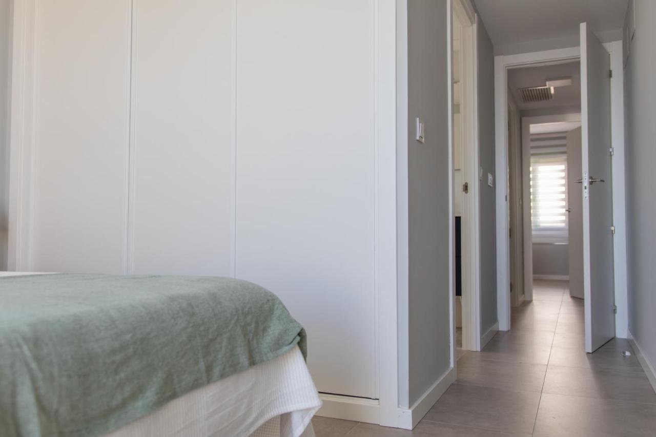 Precioso Apartamento Frente A La Playa Con Piscina 모야카 외부 사진