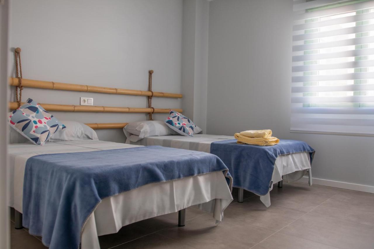 Precioso Apartamento Frente A La Playa Con Piscina 모야카 외부 사진
