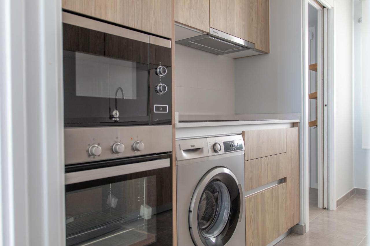 Precioso Apartamento Frente A La Playa Con Piscina 모야카 외부 사진