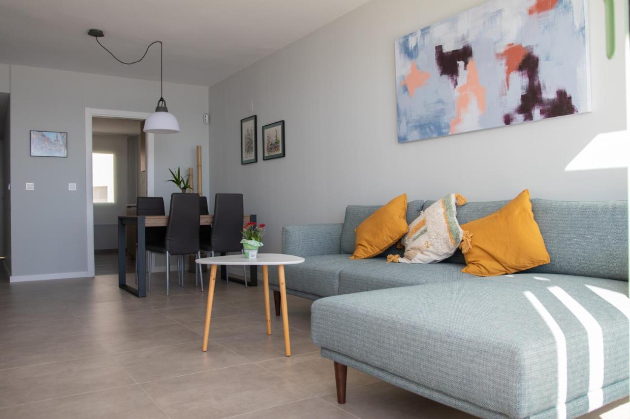 Precioso Apartamento Frente A La Playa Con Piscina 모야카 외부 사진